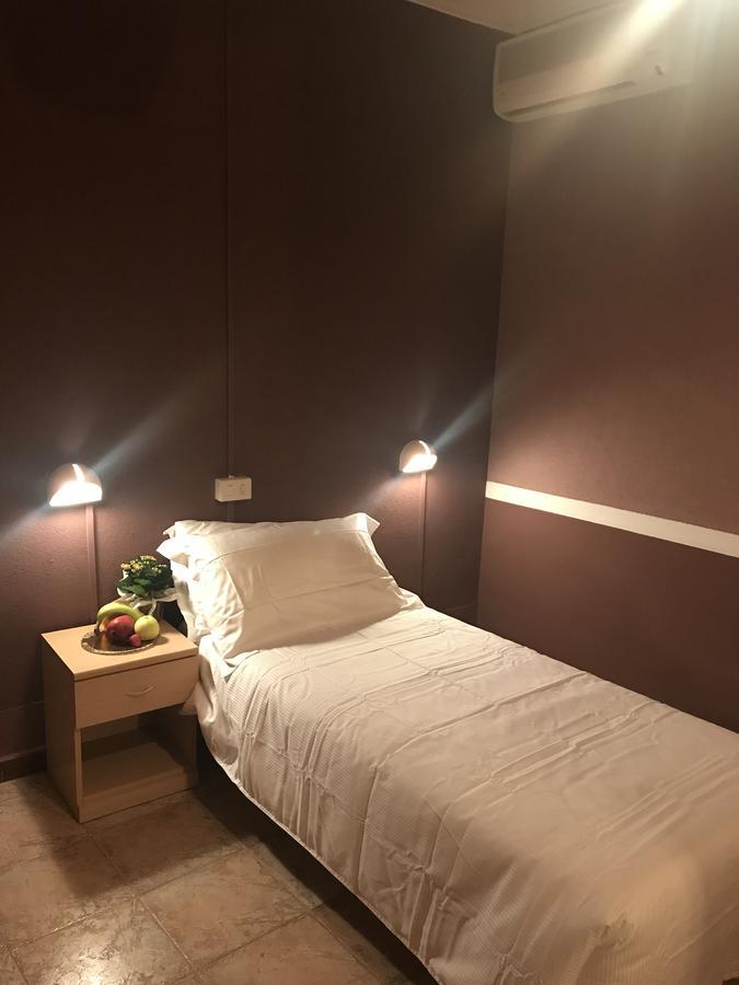 Hotel Raphael Bordighera Eksteriør bilde