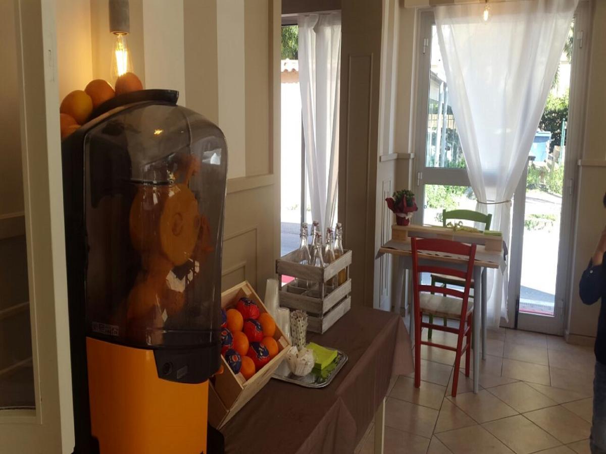 Hotel Raphael Bordighera Eksteriør bilde
